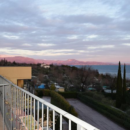 Ahg Riva Del Sole Hotel - Adults Only Moniga del Garda Exterior foto